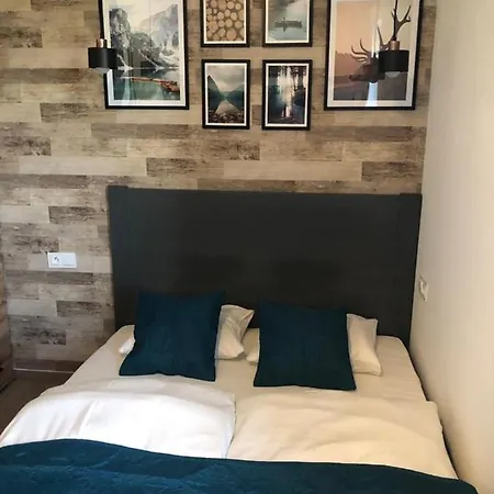 Ferienhaus Loft Nad Stawem 4d4dz