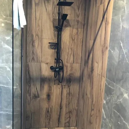 Loft Nad Stawem 4 Doroslych , 4 Dzieci Hébergement de vacances Malkowo