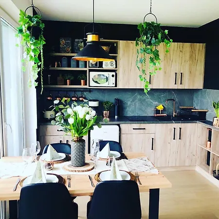 Loft Nad Stawem 4 Doroslych , 4 Dzieci Hébergement de vacances Malkowo